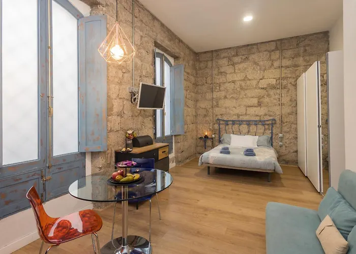 Triana Cool Apartman *